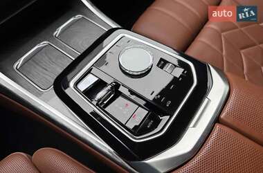 Седан BMW 7 Series 2024 в 