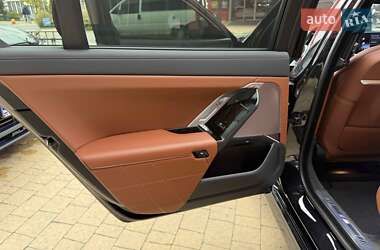 Седан BMW 7 Series 2024 в 
