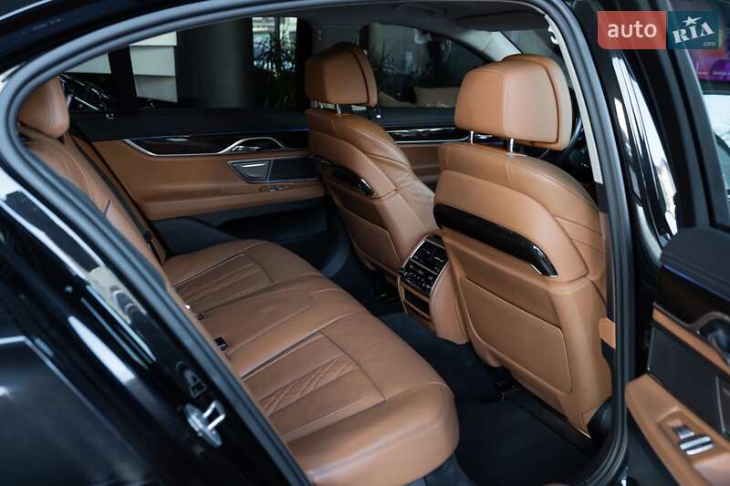 Седан BMW 7 Series 2016 в Одесі