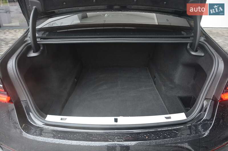 Седан BMW 7 Series 2021 в Киеве фото 10 Седан BMW 7 Series 2021 в Киеве