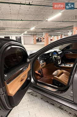 Седан BMW 7 Series 2017 в 