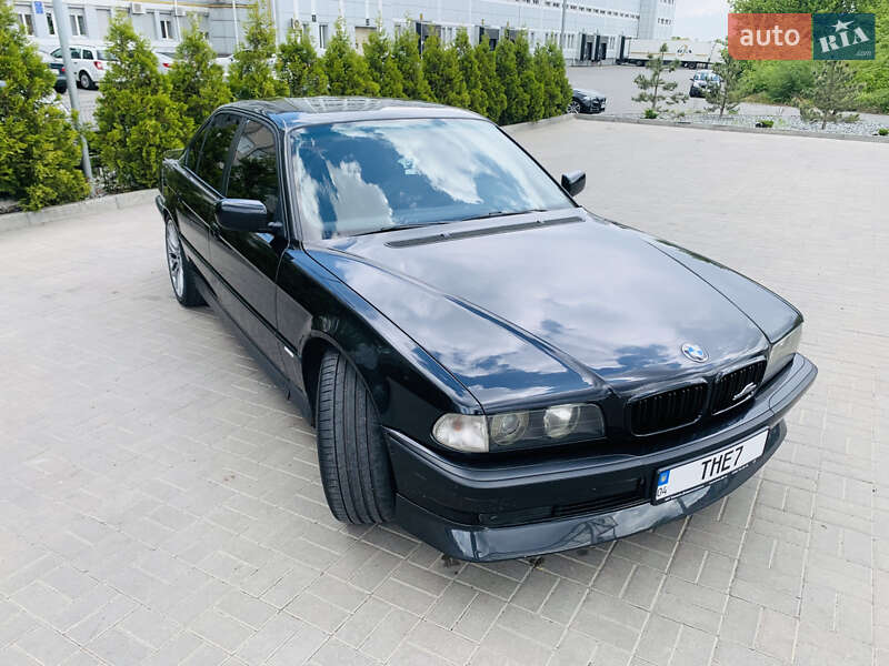 Седан BMW 7 Series 1996 в Днепре