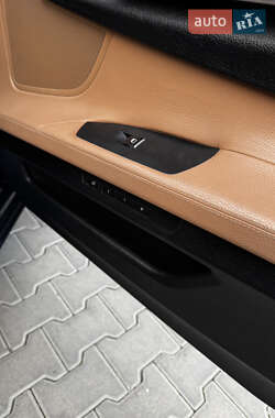 Седан BMW 7 Series 2011 в 
