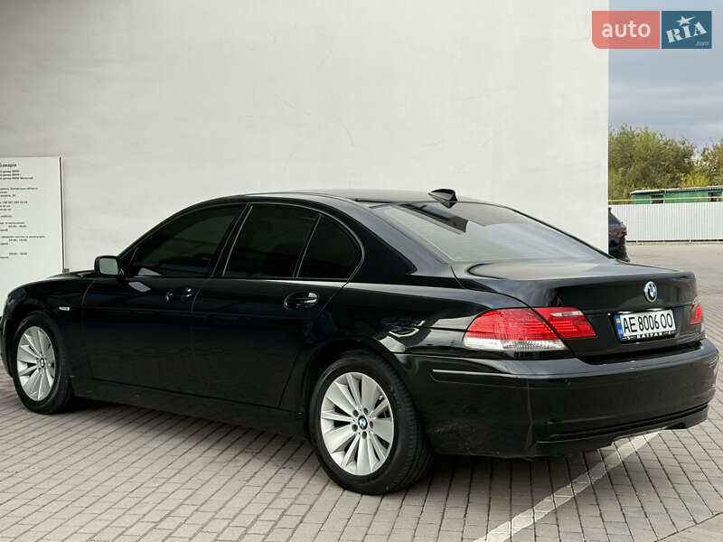 Седан BMW 7 Series 2007 в Запорожье