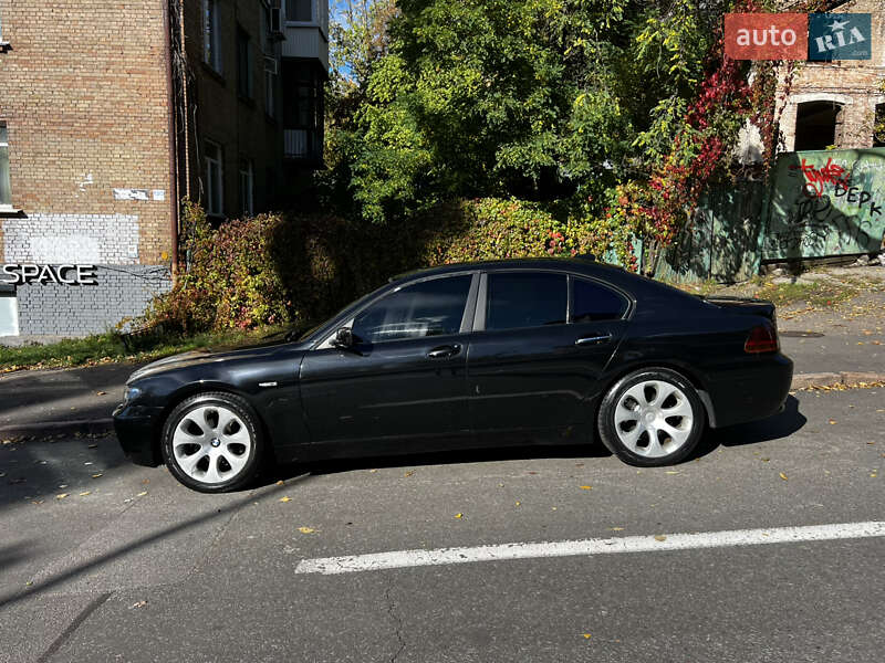 Седан BMW 7 Series 2004 в Києві