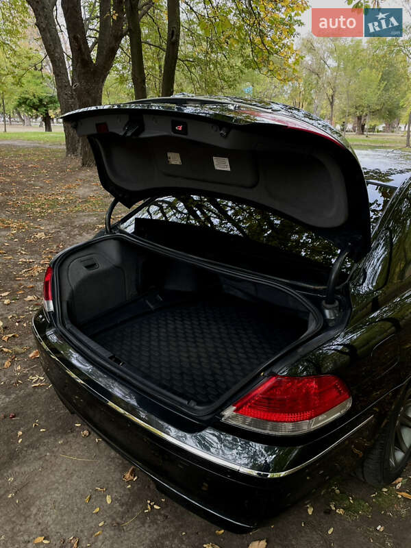 Седан BMW 7 Series 2007 в Никополе