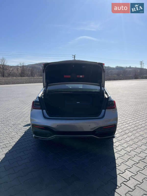 Седан BMW 7 Series 2021 в Чернівцях фото 8 Седан BMW 7 Series 2021 в Чернівцях