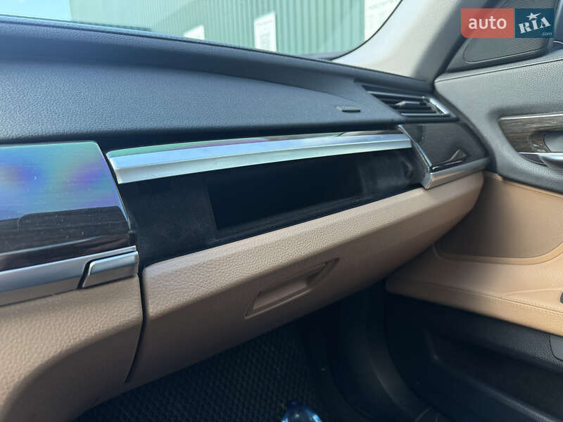 Седан BMW 7 Series 2013 в Черновцах