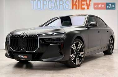 Седан BMW 7 Series 2025 в Києві