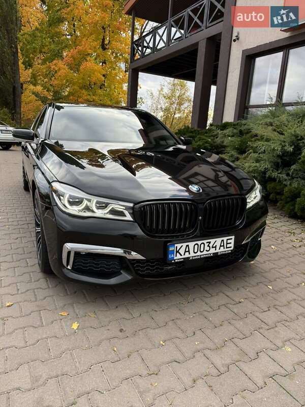 Седан BMW 7 Series 2015 в Киеве