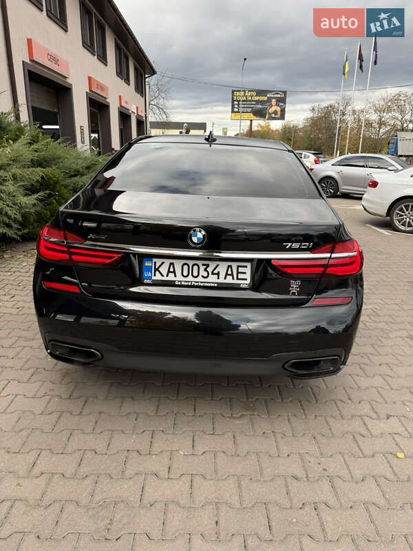 Седан BMW 7 Series 2015 в Киеве