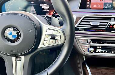 Седан BMW 7 Series 2022 в 