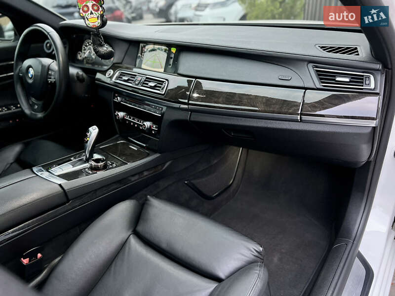 Седан BMW 7 Series 2011 в Одессе фото 29 Седан BMW 7 Series 2011 в Одессе