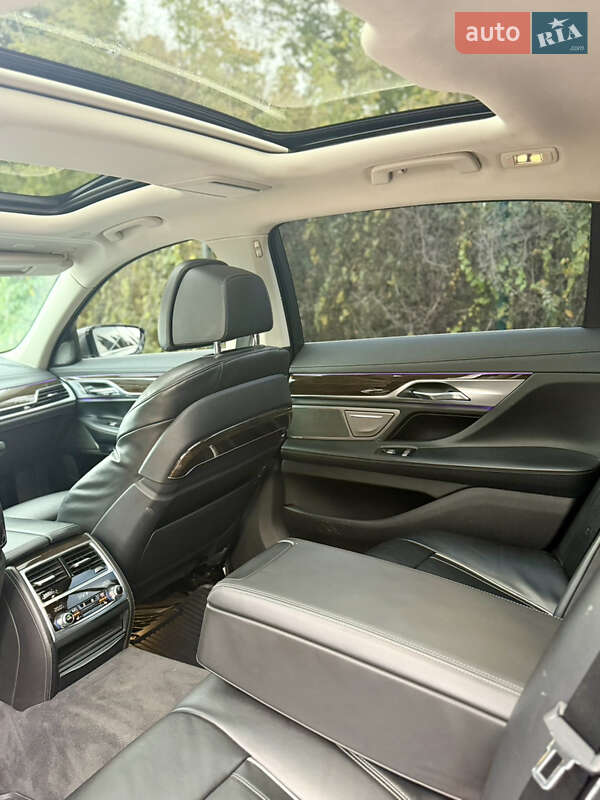 Седан BMW 7 Series 2015 в Луцьку фото 29 Седан BMW 7 Series 2015 в Луцьку