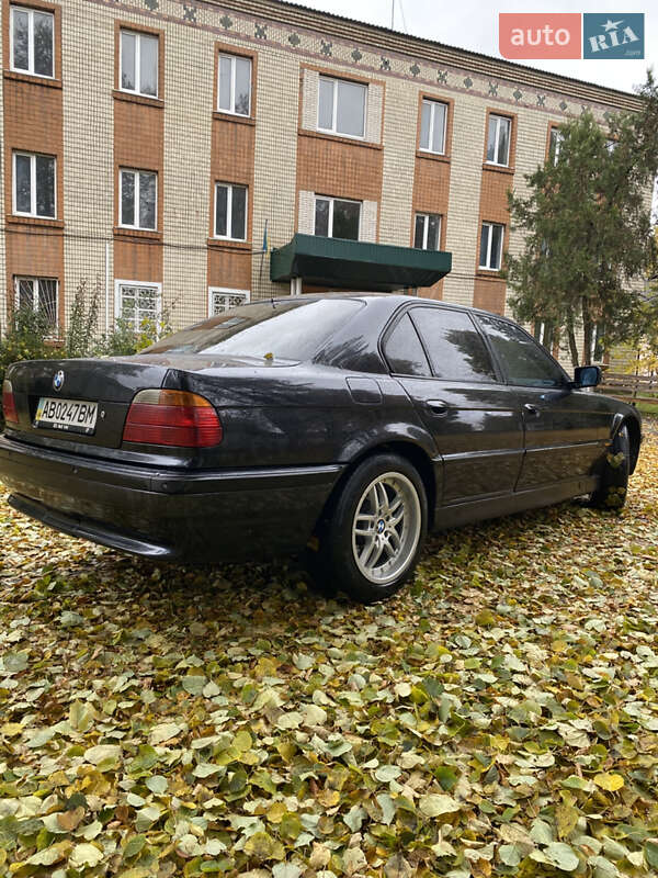 Седан BMW 7 Series 1999 в Жмеринке