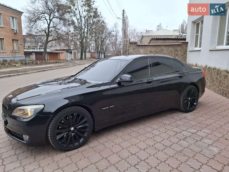 Седан BMW 7 Series 2011 в Харкові