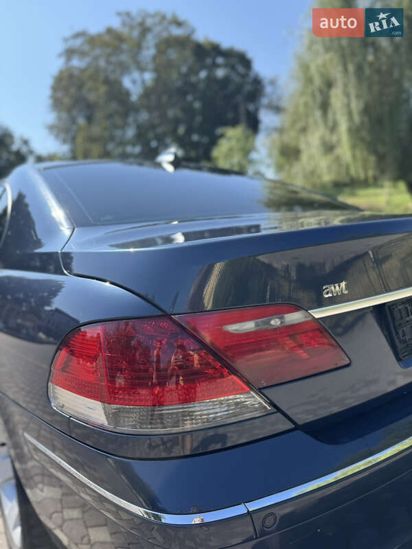 Седан BMW 7 Series 2006 в Городенке