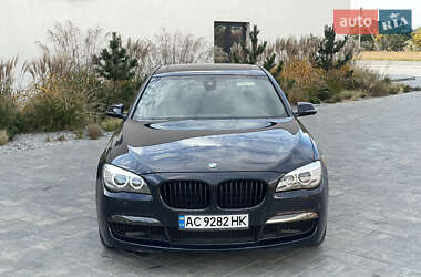 Седан BMW 7 Series 2013 в 