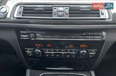 Седан BMW 7 Series 2013 в 