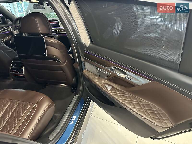 Седан BMW 7 Series 2021 в Киеве фото 14 Седан BMW 7 Series 2021 в Киеве