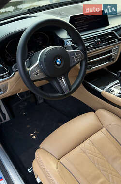 Седан BMW 7 Series 2019 в 