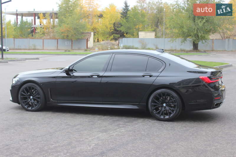 Седан BMW 7 Series 2015 в Днепре фото 13 Седан BMW 7 Series 2015 в Днепре