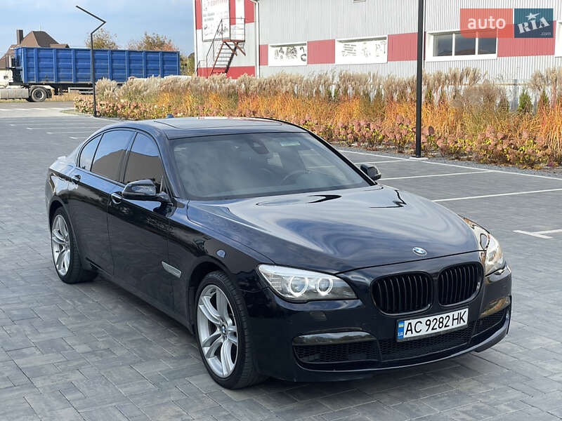 Седан BMW 7 Series 2013 в Луцке