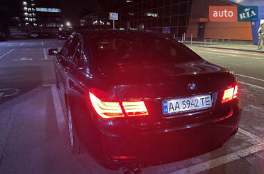 Седан BMW 7 Series 2011 в Киеве