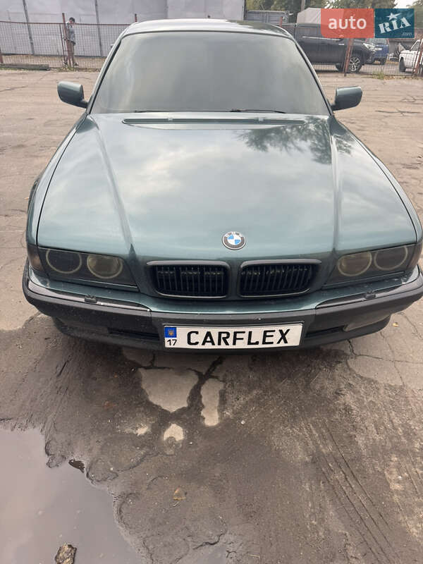 Седан BMW 7 Series 1995 в 