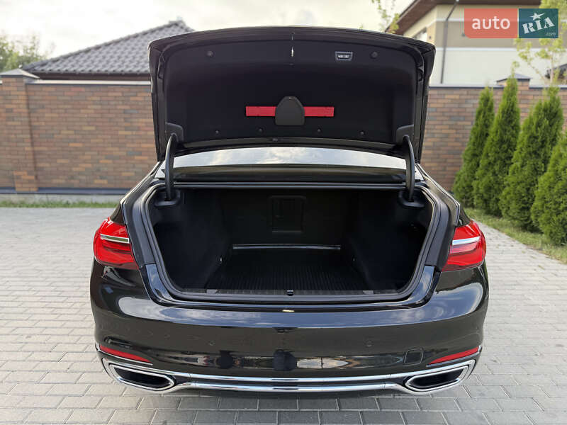 Седан BMW 7 Series 2016 в Вінниці