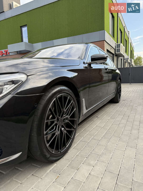 Седан BMW 7 Series 2016 в Вінниці
