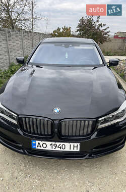 Седан BMW 7 Series 2017 в Ужгороді