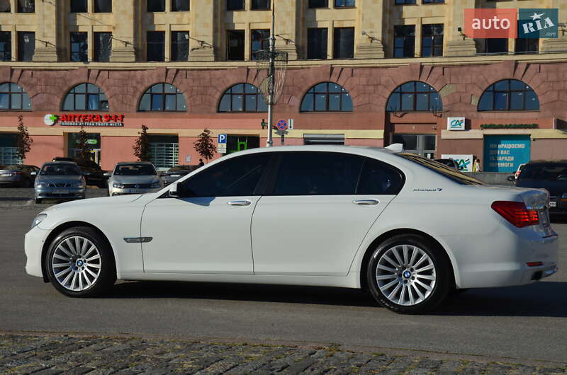 Седан BMW 7 Series 2010 в Харкові фото 12 Седан BMW 7 Series 2010 в Харкові