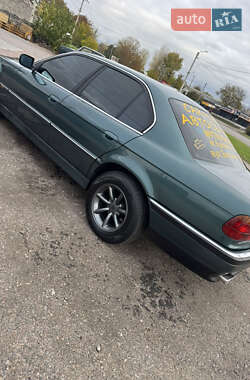 Седан BMW 7 Series 1995 в 