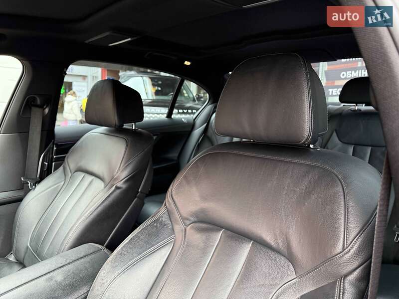 Седан BMW 7 Series 2019 в Львове фото 23 Седан BMW 7 Series 2019 в Львове