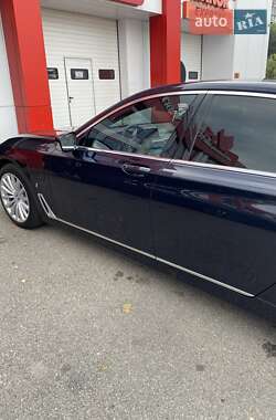 Седан BMW 7 Series 2017 в Днепре
