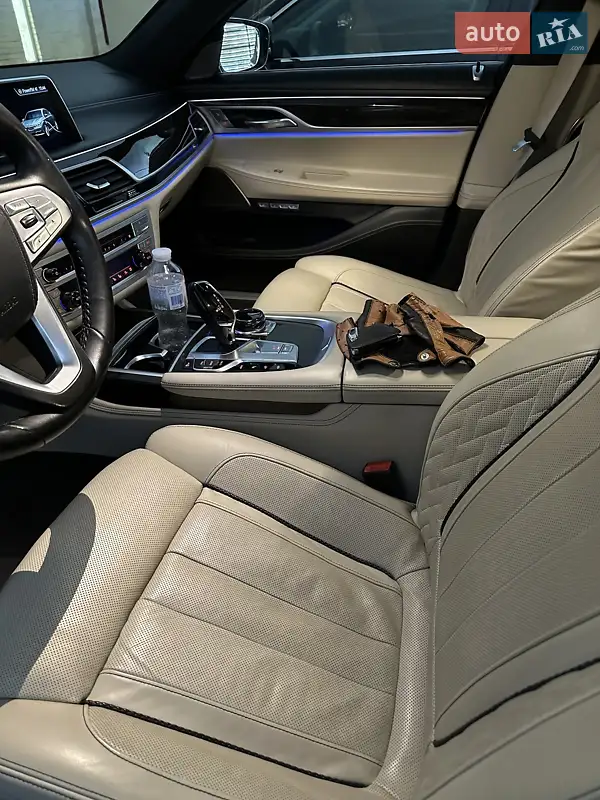 BMW 7 Series 2017 VIN WBA7D01050GJ46092 фото оголошення 19 з 62