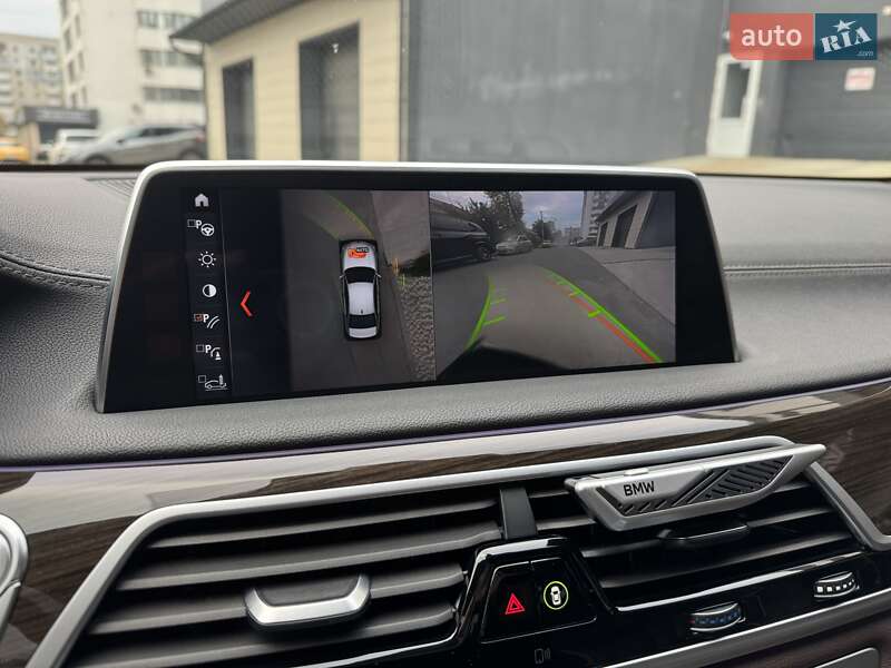 Седан BMW 7 Series 2016 в Черкассах