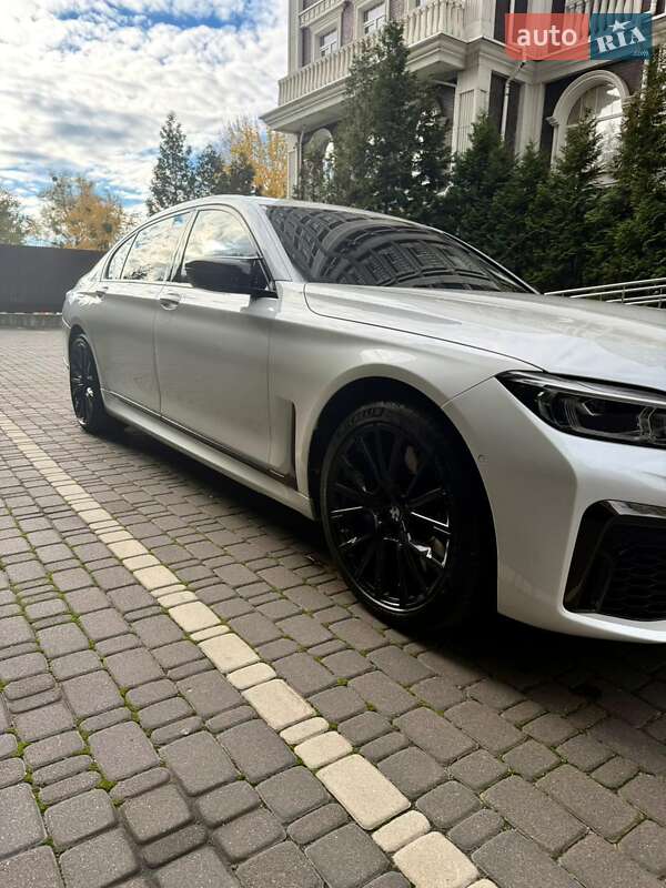 Седан BMW 7 Series 2020 в Киеве