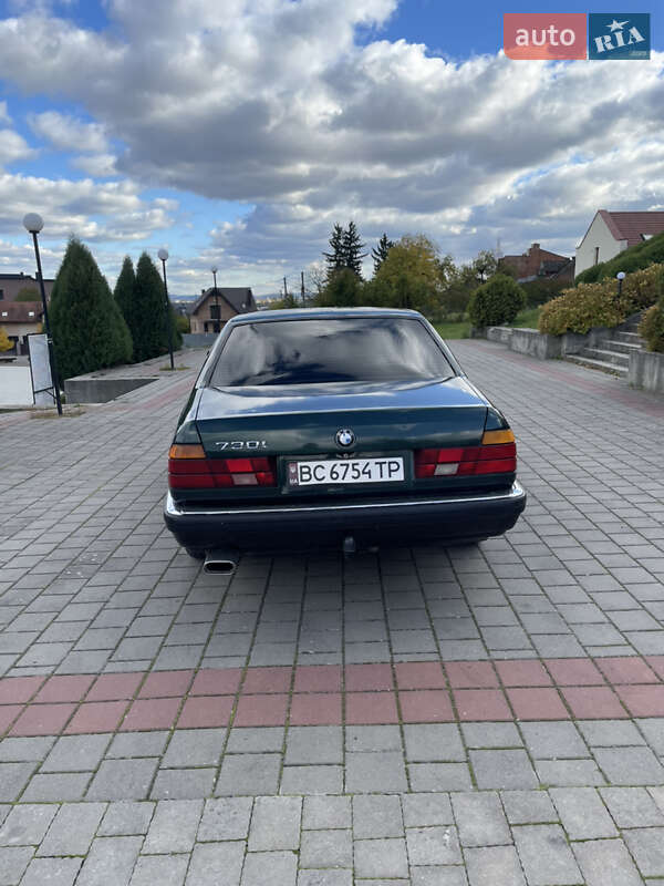 Седан BMW 7 Series 1988 в Винниках
