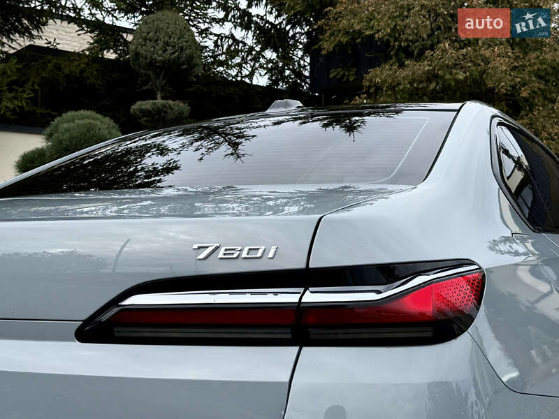 Седан BMW 7 Series 2022 в Львове