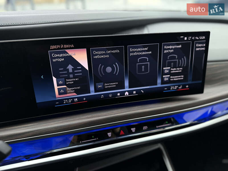 Седан BMW 7 Series 2022 в Львове