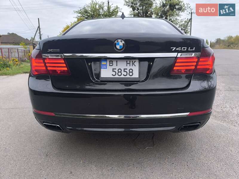 Седан BMW 7 Series 2015 в Полтаве