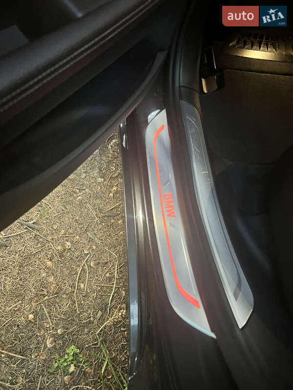 Седан BMW 7 Series 2017 в Почаеве