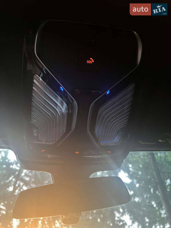 Седан BMW 7 Series 2017 в Почаеве