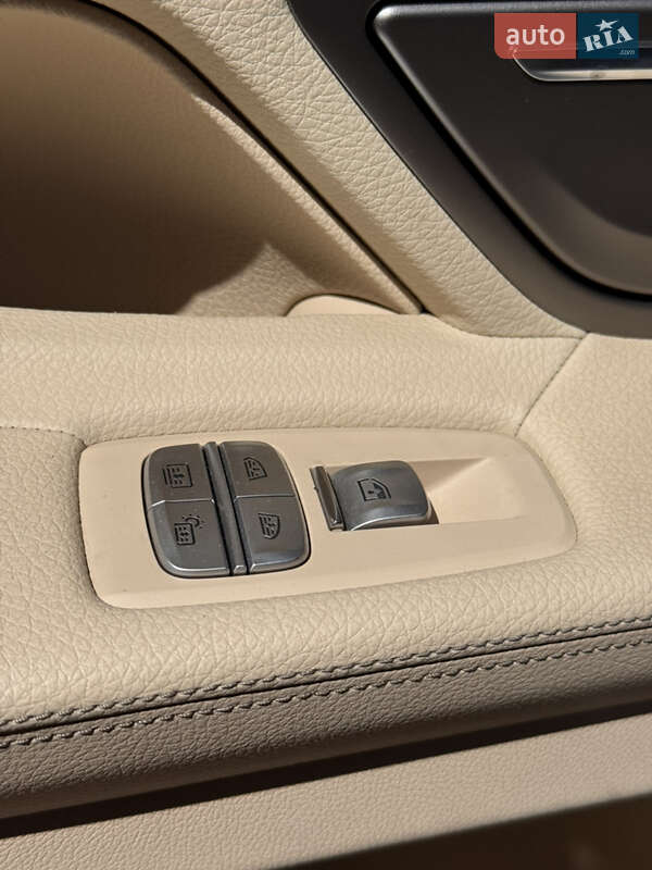 Седан BMW 7 Series 2017 в Киеве