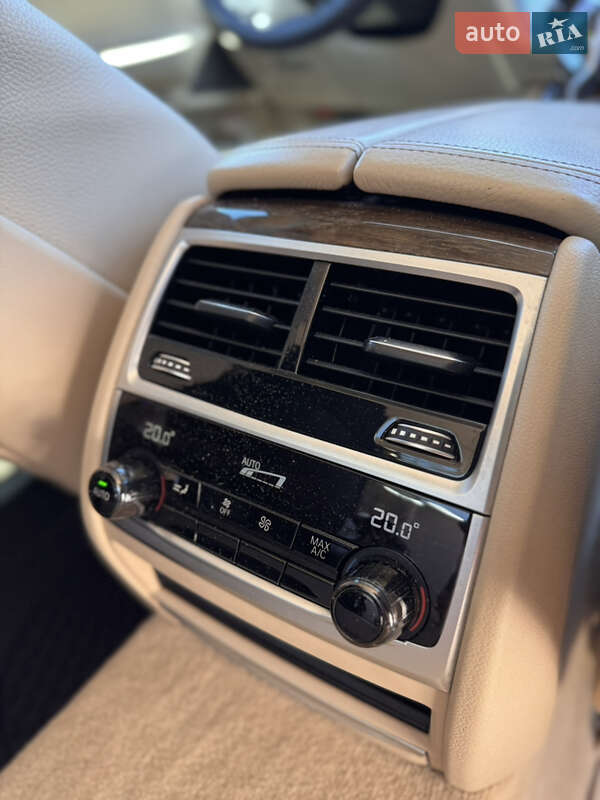 Седан BMW 7 Series 2017 в Киеве