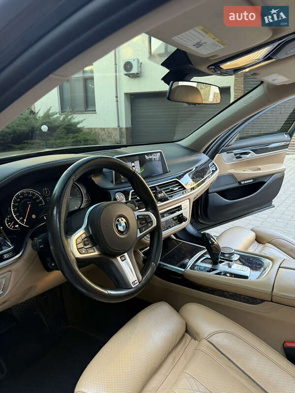 Седан BMW 7 Series 2016 в Одессе фото 27 Седан BMW 7 Series 2016 в Одессе