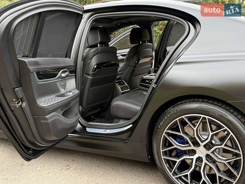 Седан BMW 7 Series 2019 в Ровно фото 36 Седан BMW 7 Series 2019 в Ровно