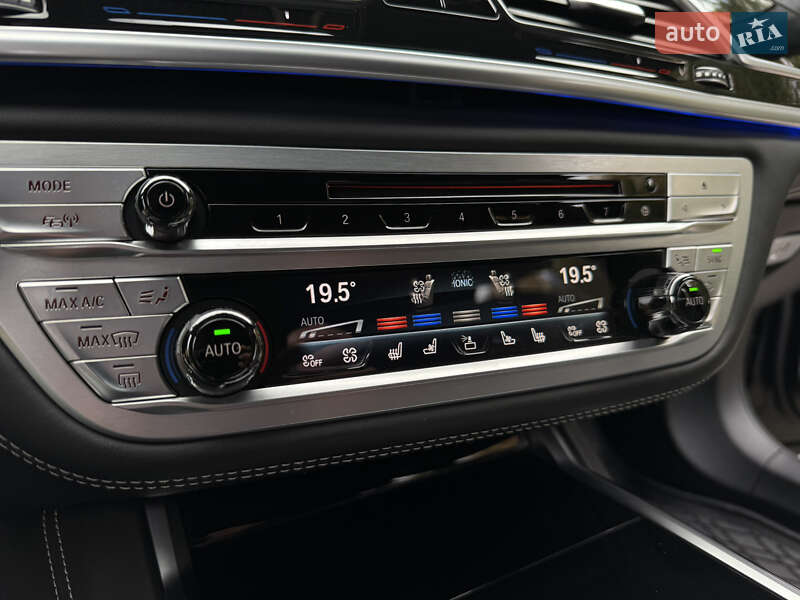 Седан BMW 7 Series 2019 в Ровно фото 63 Седан BMW 7 Series 2019 в Ровно
